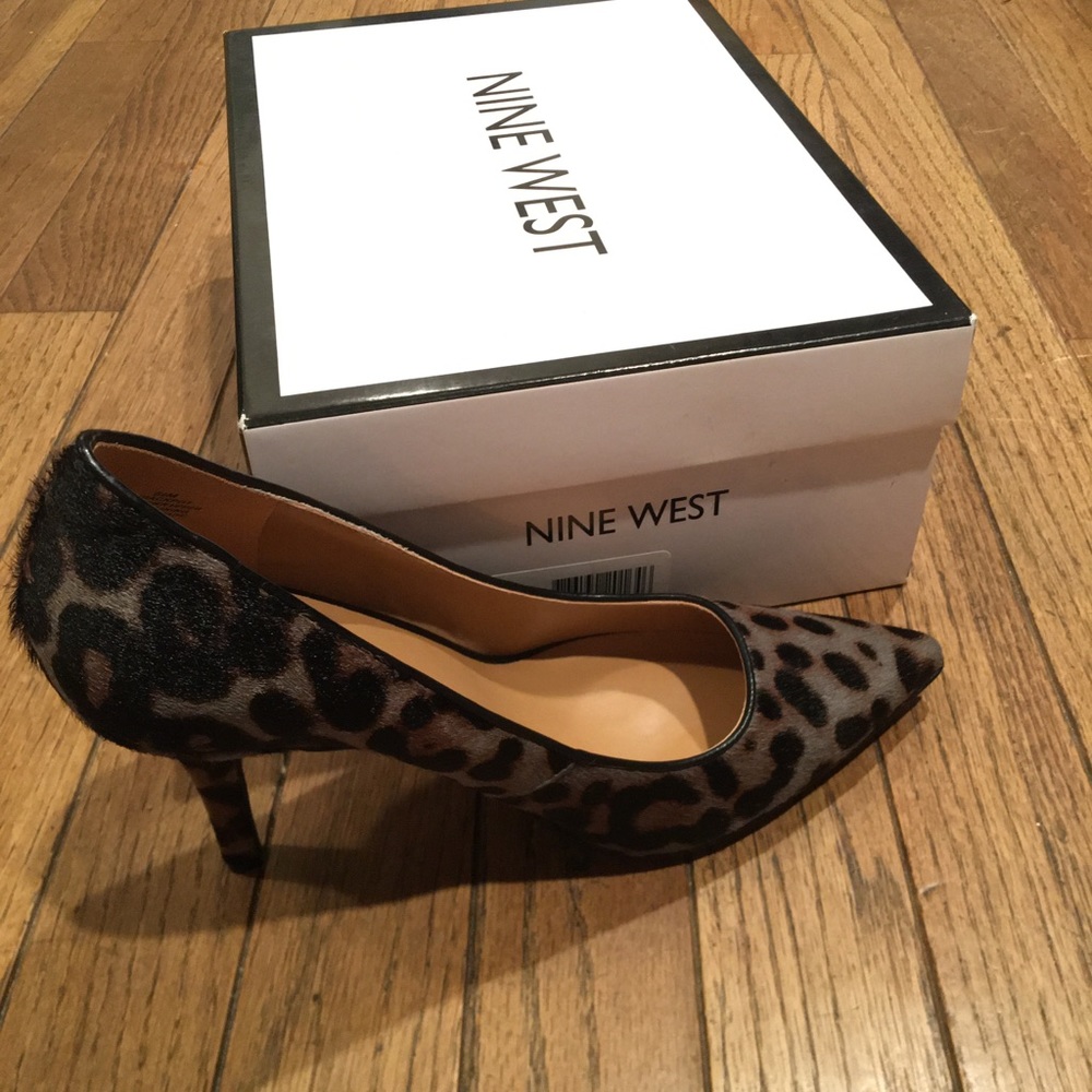 Nine West MARTINA Pumps (Black Leopard /SIze 6) - Picture 5 of 6